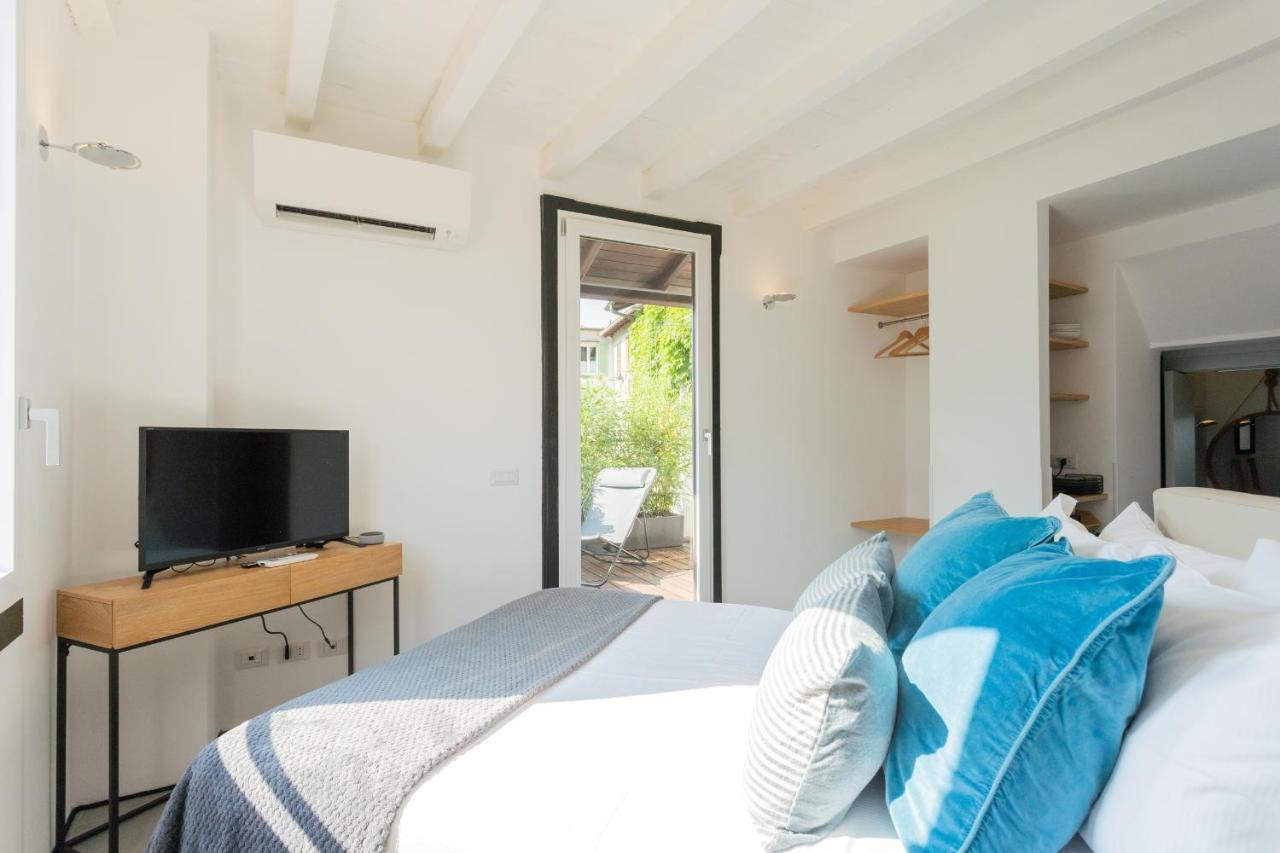 דירות לאליו P Terrace - Lake View By Rent All Como מראה חיצוני תמונה